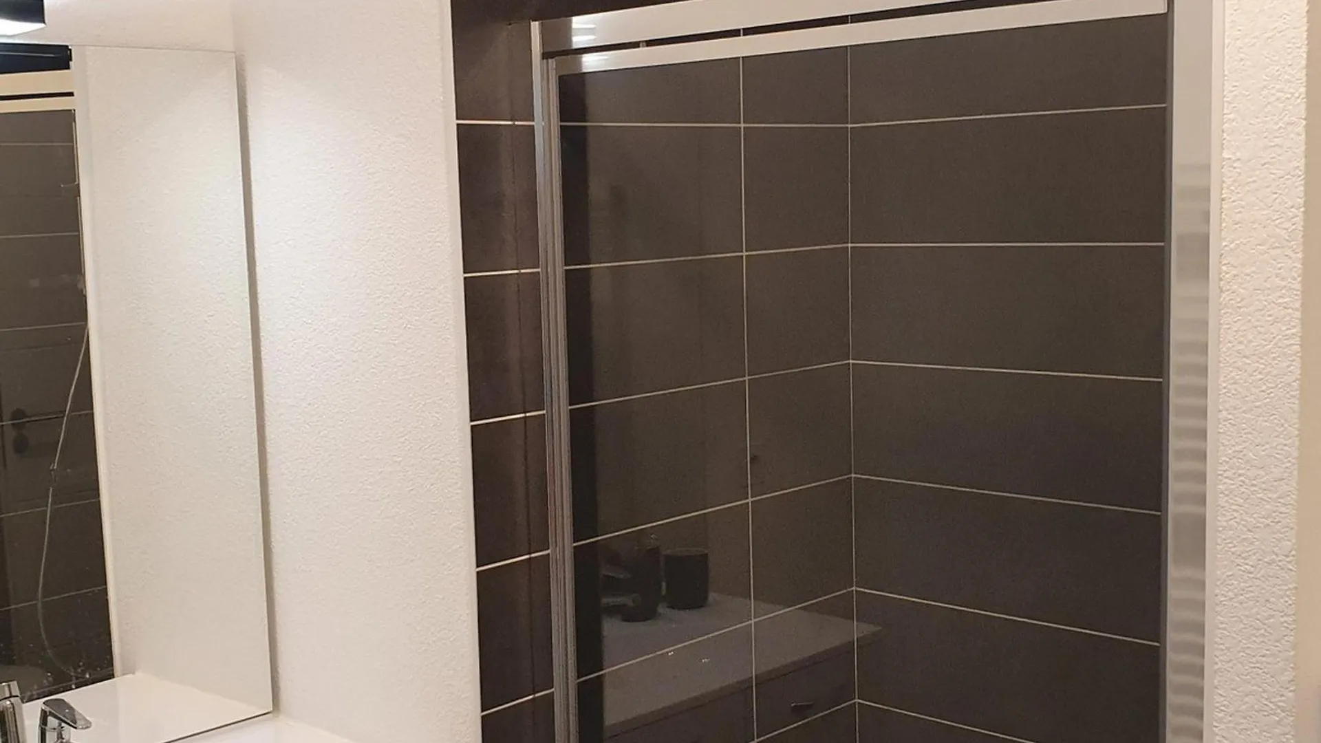 St-Jean-De-Sixt : Appartement 3 Chambres, Terrasse & Parking - Fr-1-459-190 Saint-Jean-de-Sixt 0*,